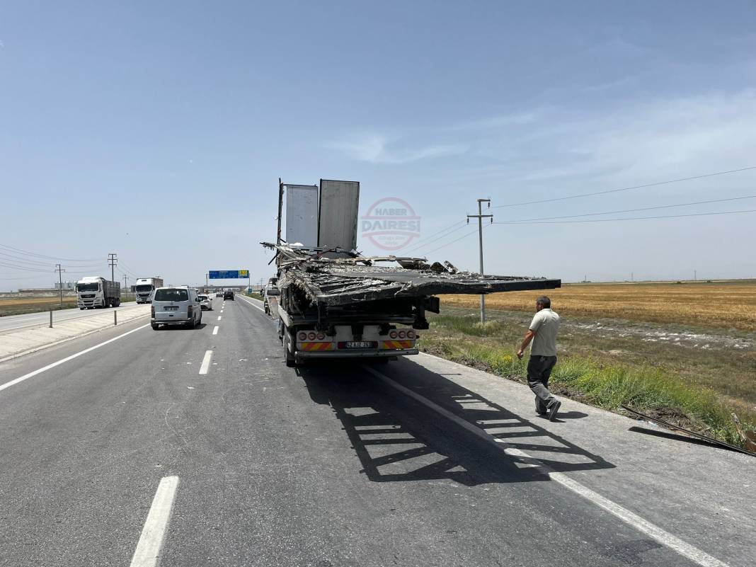 Konya’da feci kaza! TIR alev alev yandı, sürücü öldü 3